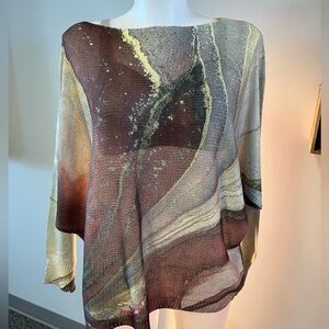Abstract Print Lightweight Women's sweater in brown marble